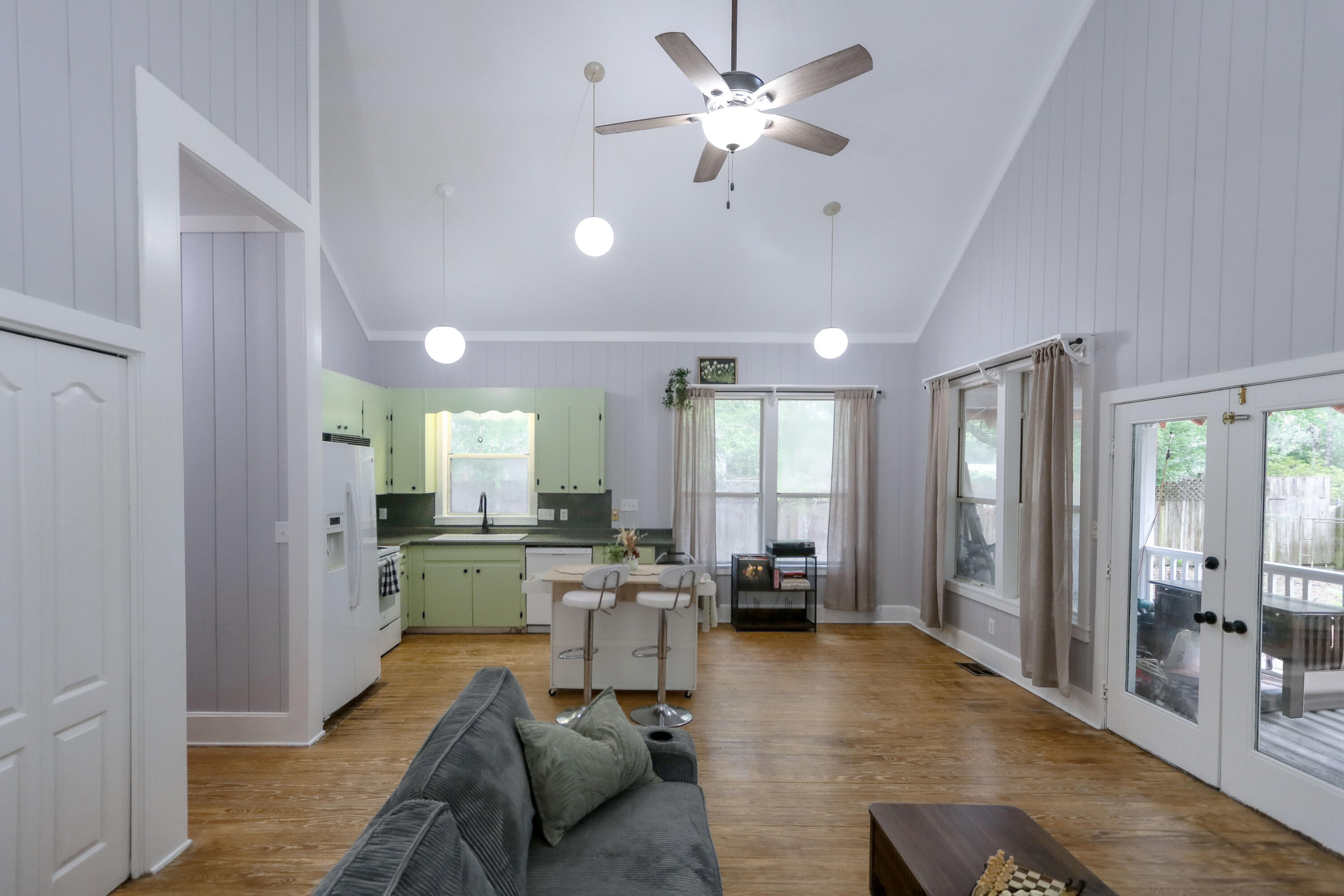 30 Creekside Waterview Place Freeport, FL 32439 - Photo 15 of 48 Living/Kitchen