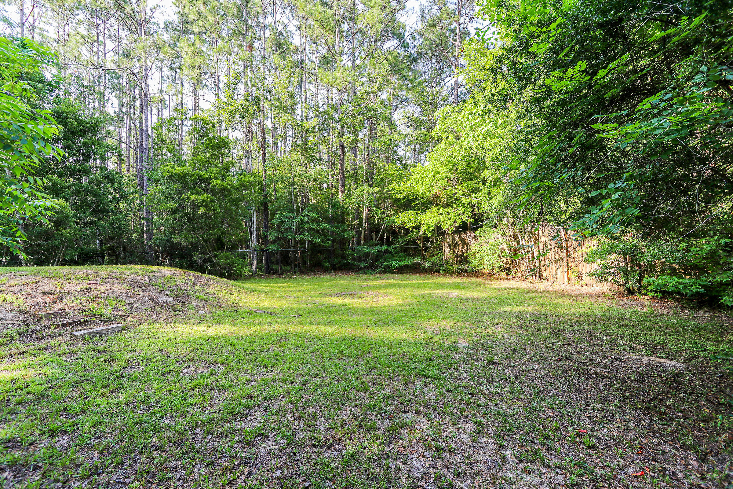 30 Creekside Waterview Place Freeport, FL 32439 - Photo 37 of 48 Yard