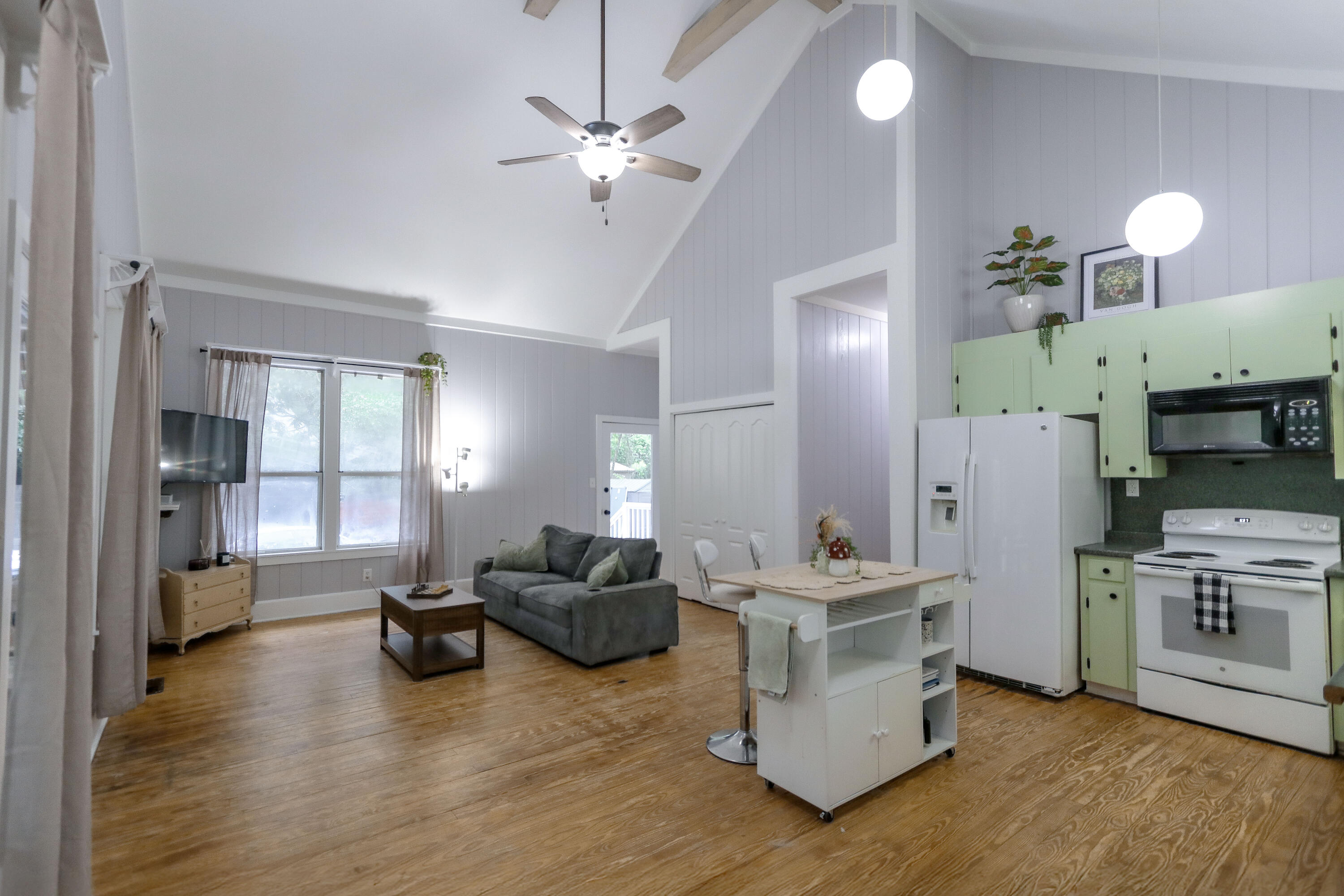 30 Creekside Waterview Place Freeport, FL 32439 - Photo 5 of 48 Living/Kitchen