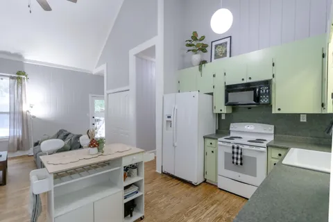 $284,000 | 30 Creekside Waterview Place, Freeport, FL 32439