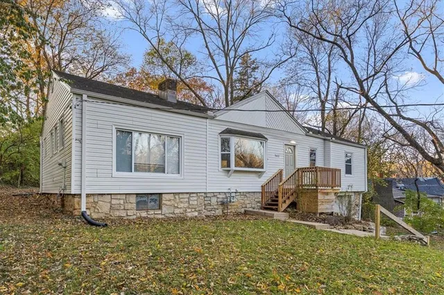 $249,000 | 7612 Sycamore Avenue, Kansas City, MO 64138