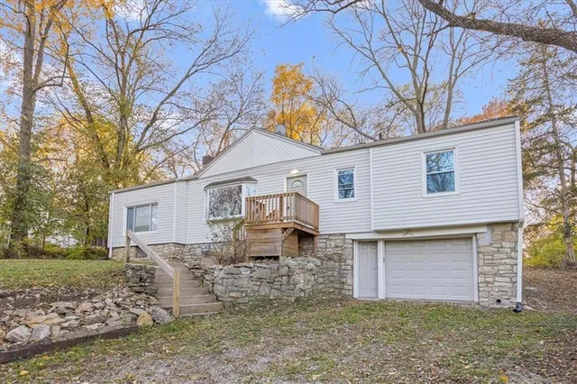 $249,000 | 7612 Sycamore Avenue, Kansas City, MO 64138