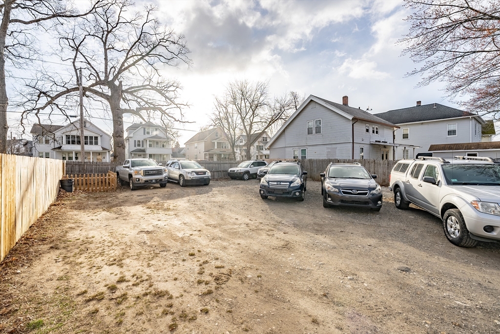 578 Springfield Street Chicopee, MA 01013 - Photo 38 of 39
