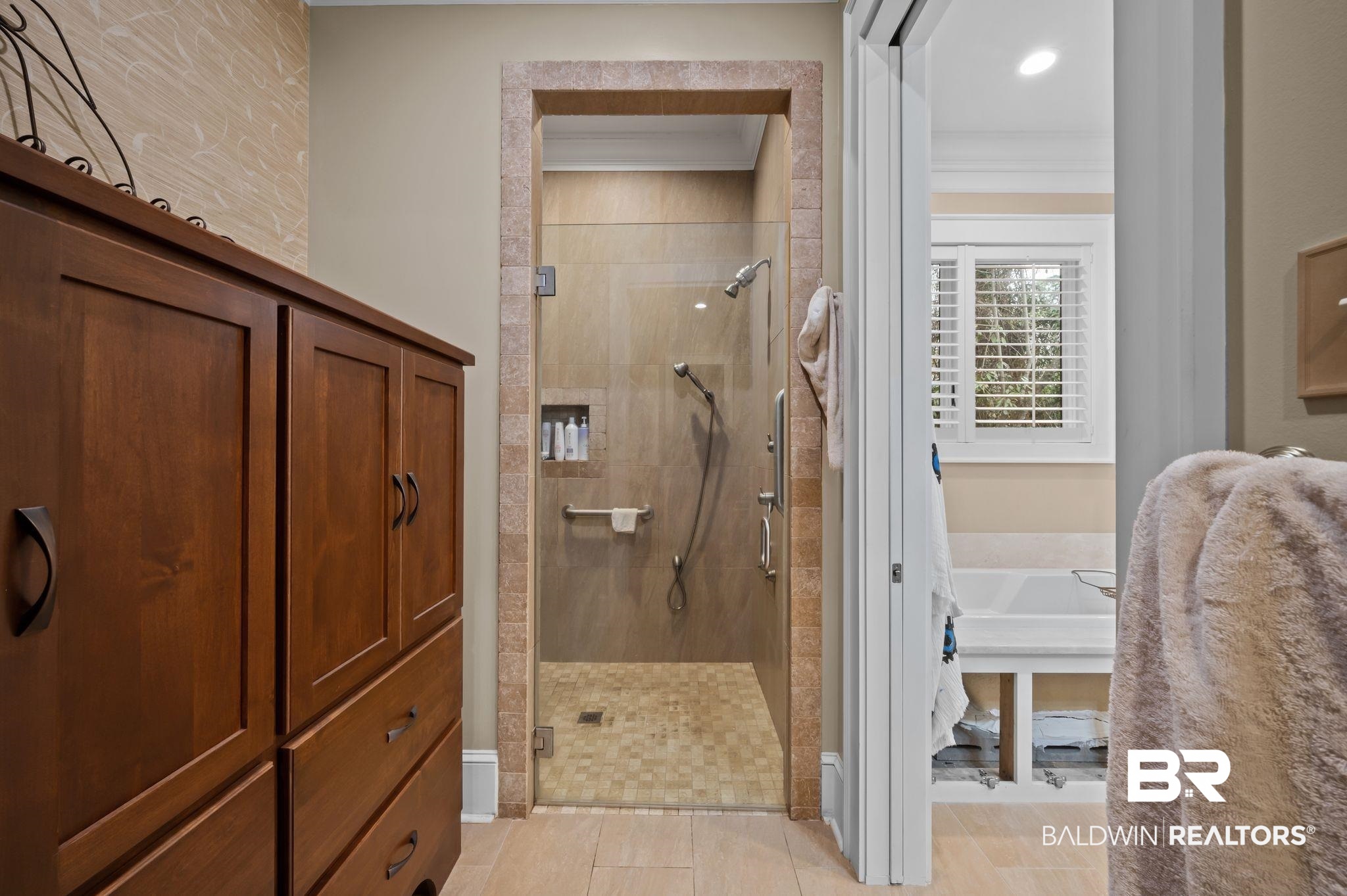 7850 Yorkhaven Road Mobile, AL 36695 - Photo 28 of 57 Full bath featuring a shower stall and crown molding