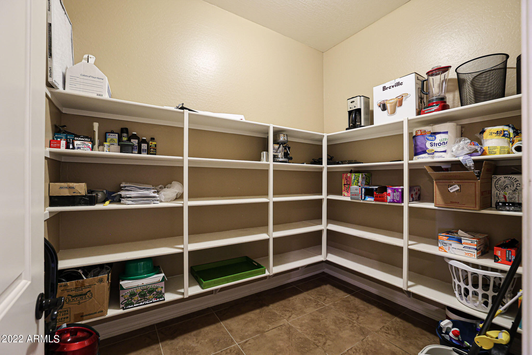 18333 West Desert Trumpet Road Goodyear, AZ 85338 - Photo 49 of 124 XXXL Pantry