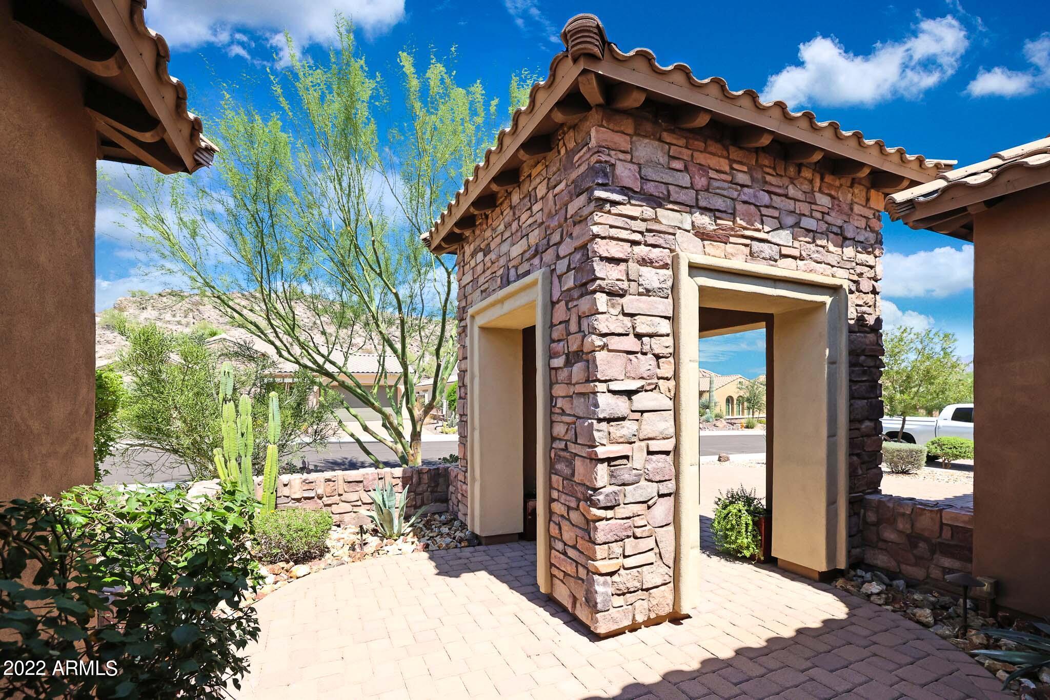 18333 West Desert Trumpet Road Goodyear, AZ 85338 - Photo 6 of 124 Private Courtyard