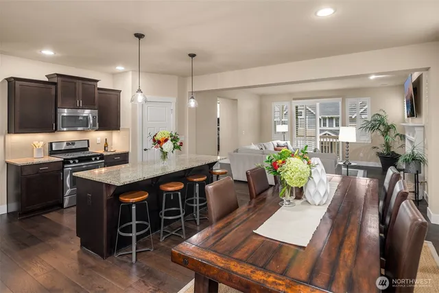 $924,999 | 6509 128th Place Southwest, Edmonds, WA 98026