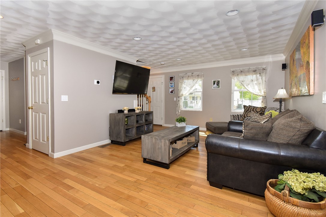 39 Hornbeam Road Coventry, RI 02816 - Photo 12 of 37