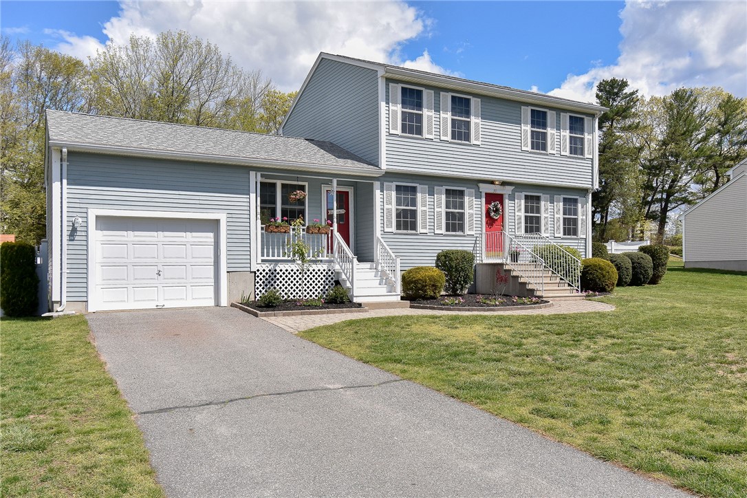 39 Hornbeam Road Coventry, RI 02816 - Photo 2 of 37