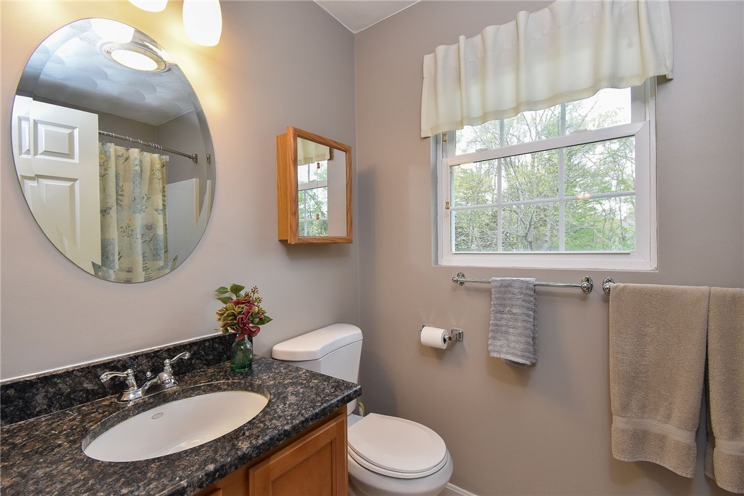 39 Hornbeam Road Coventry, RI 02816 - Photo 23 of 37