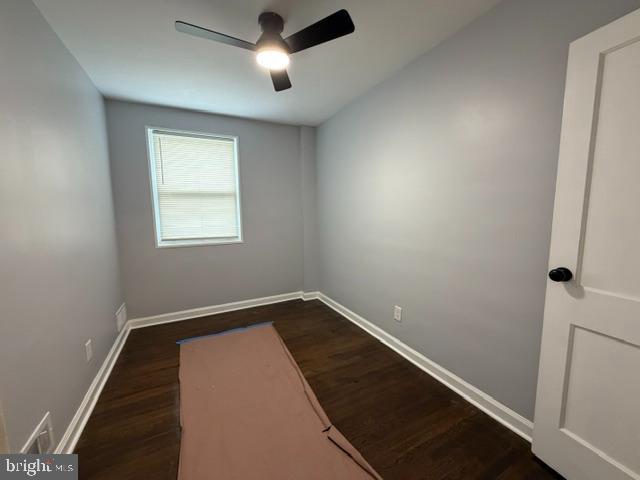 1107 Cooks Lane Baltimore, MD 21229 - Photo 13 of 26 3rd Bedroom