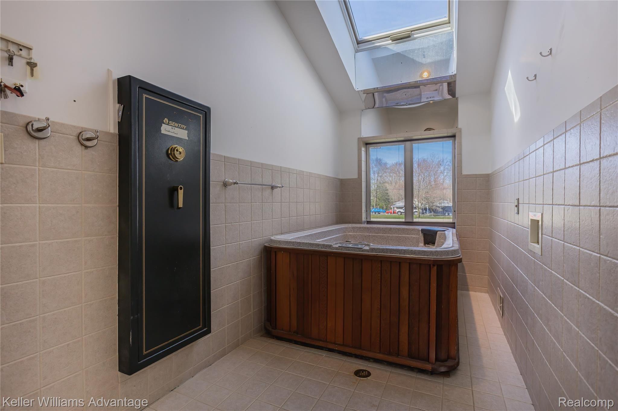 1007 North Lotz Road Canton, MI 48187 - Photo 19 of 61 DAVID _ CANTON FINAL-13.jpg