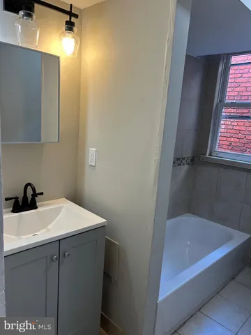 $2,300 | 311 North Calhoun Street, Baltimore, MD 21223