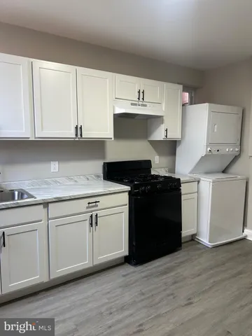 $2,500 | 311 North Calhoun Street, Baltimore, MD 21223