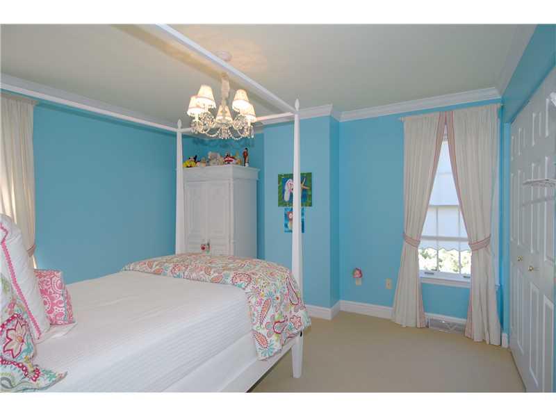 196 Pinkerton Road Wexford, PA 15090 - Photo 18 of 25 Bedroom.