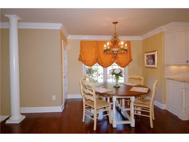 196 Pinkerton Road Wexford, PA 15090 - Photo 10 of 25 Kitchen.
