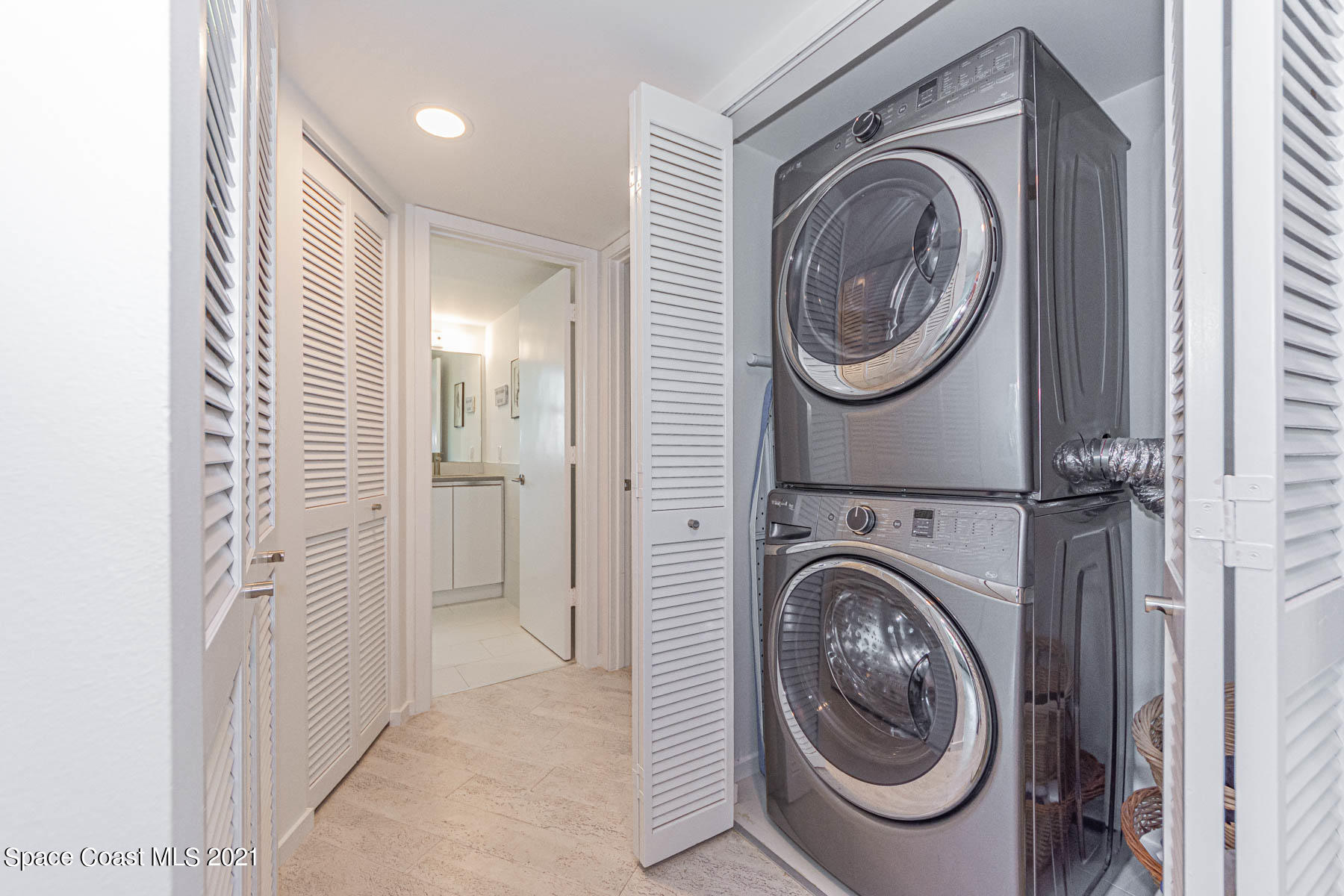 4101 Ocean Drive, Unit 3 Vero Beach, FL 32963 - Photo 30 of 52 40