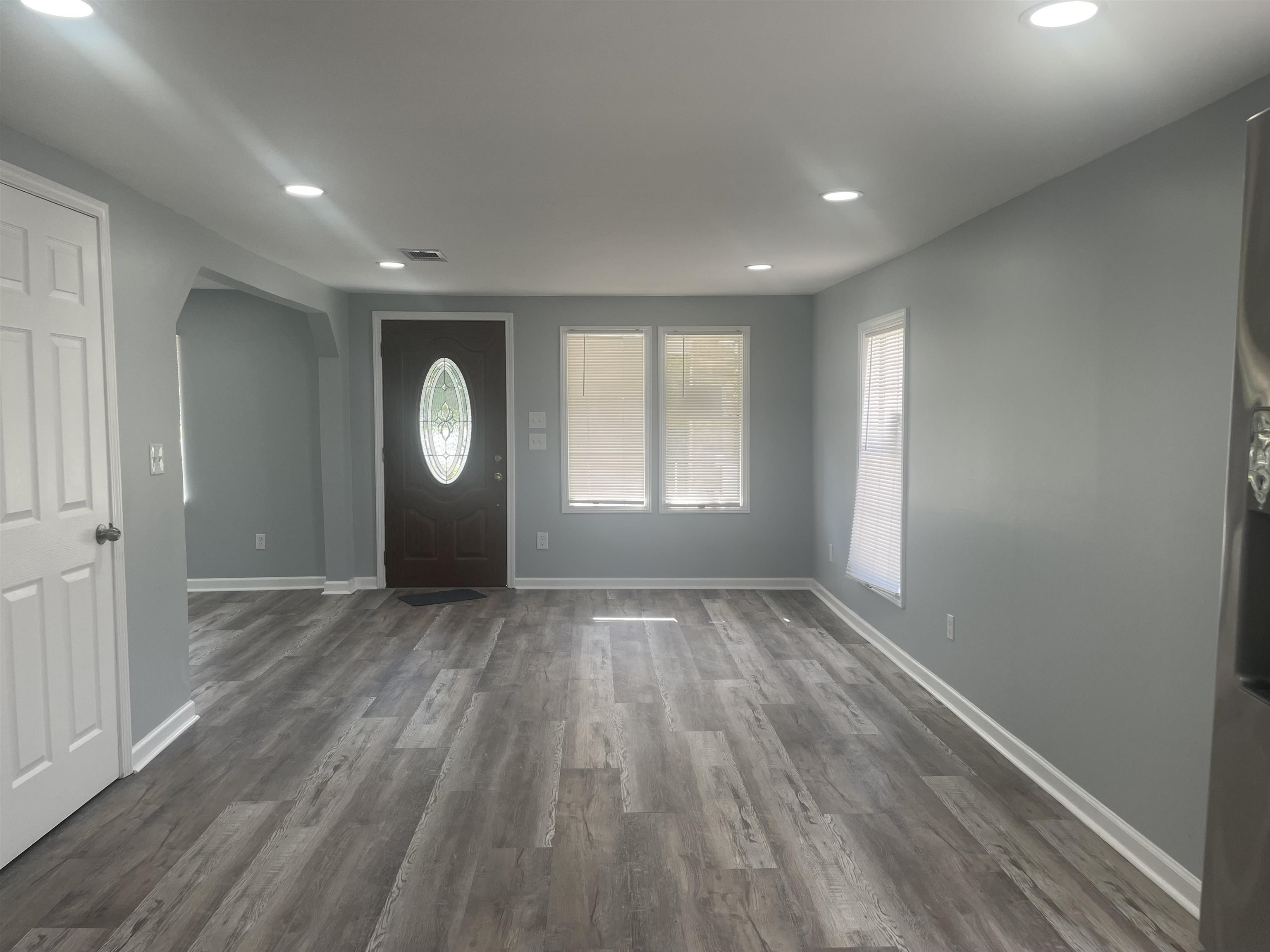 188 Carver Avenue Atmore, AL 36502 - Photo 3 of 28
