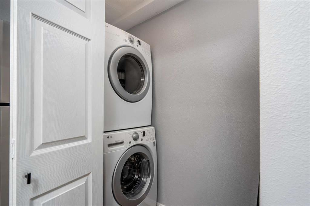 365 Co Road Stamford, TX 79553 - Photo 22 of 23 Stackable washer and dryer appliances