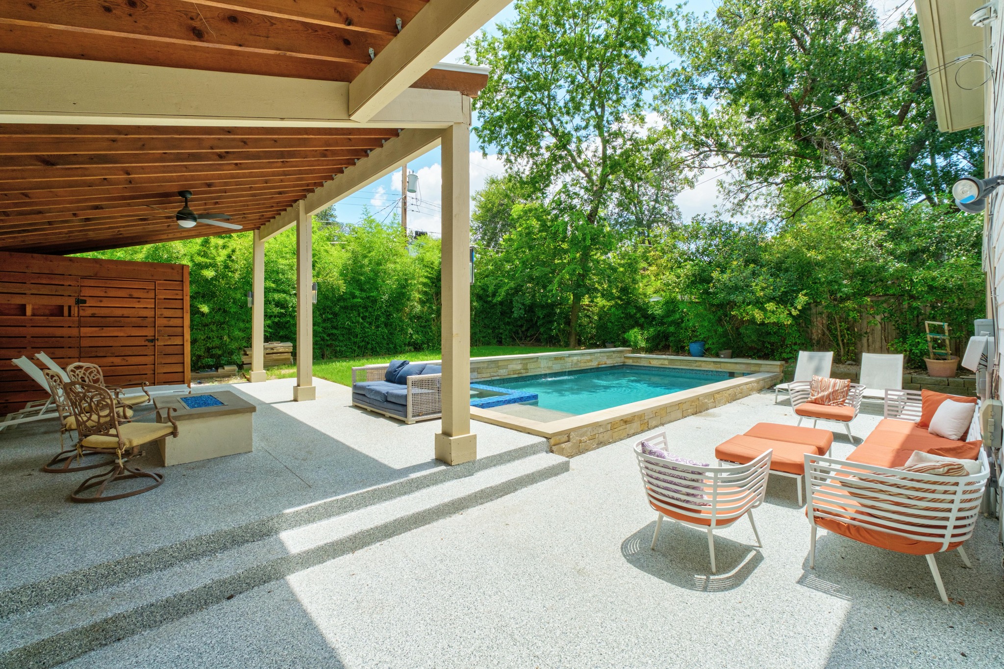 1800 Northwood Road Austin, TX 78703 - Photo 3 of 38