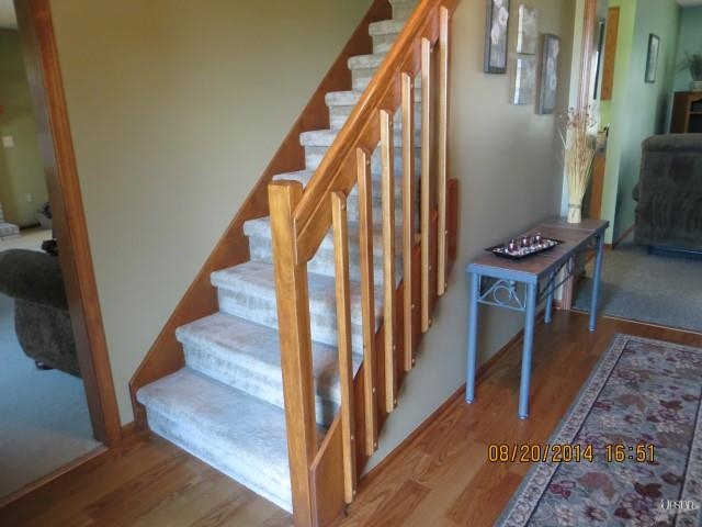 1948 Hawk Spring Court Huntington, IN 46750 - Photo 2 of 21 Gallery Image 2