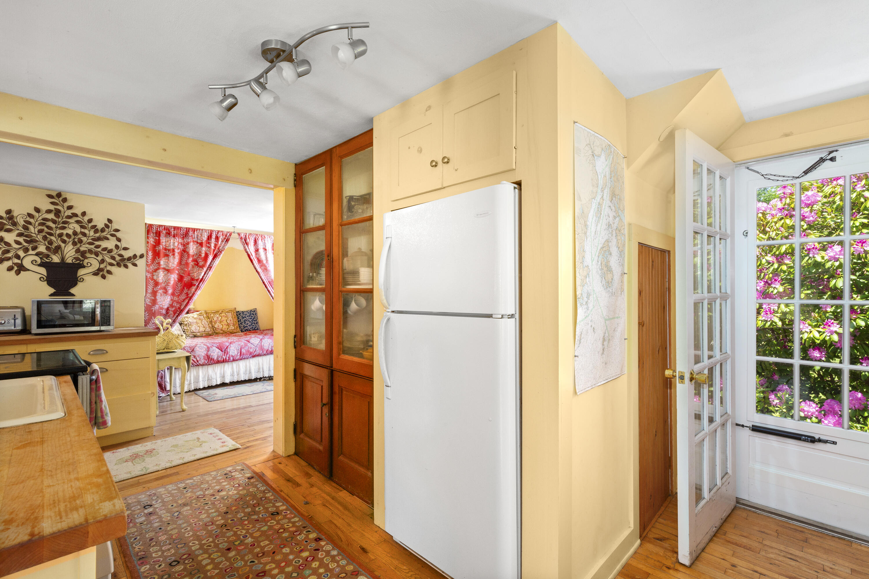 108 Colony Road Islesboro, ME 04848 - Photo 5 of 21 08-108ColonyRd-Islesboro-KS