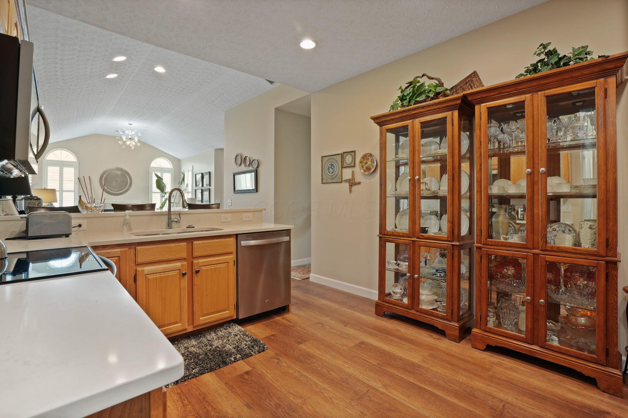 3757 Stoneway Point Powell, OH 43065 - Photo 15 of 27 18-web-or-mls-DSC01354