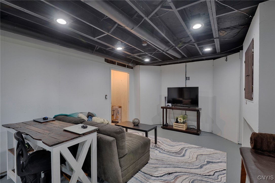 131 Pleasant Valley Road Hammond, NY 13646 - Photo 27 of 43