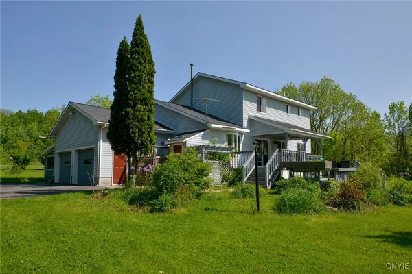 $364,900 | 131 Pleasant Valley Road, Hammond, NY 13646