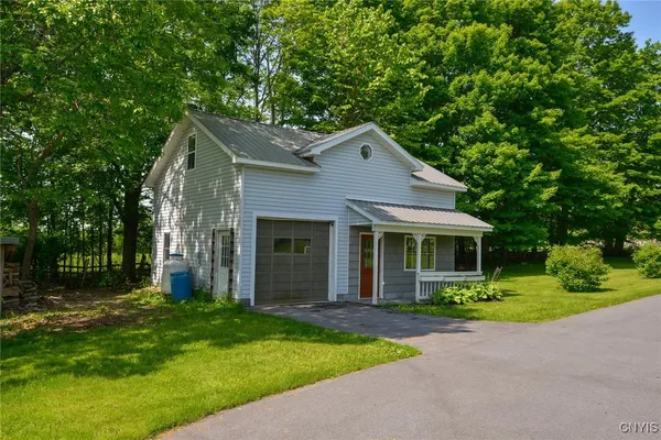 $364,900 | 131 Pleasant Valley Road, Hammond, NY 13646