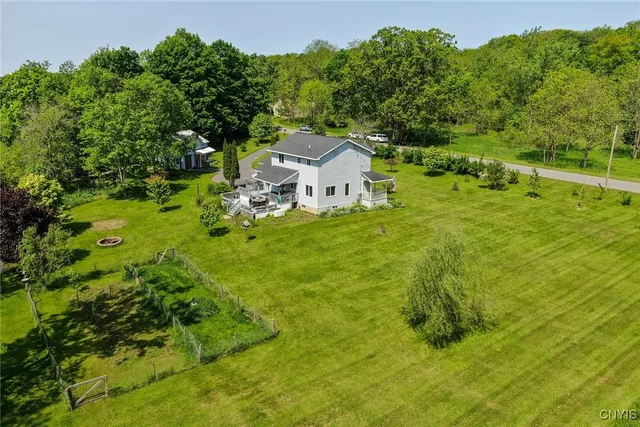 $364,900 | 131 Pleasant Valley Road, Hammond, NY 13646