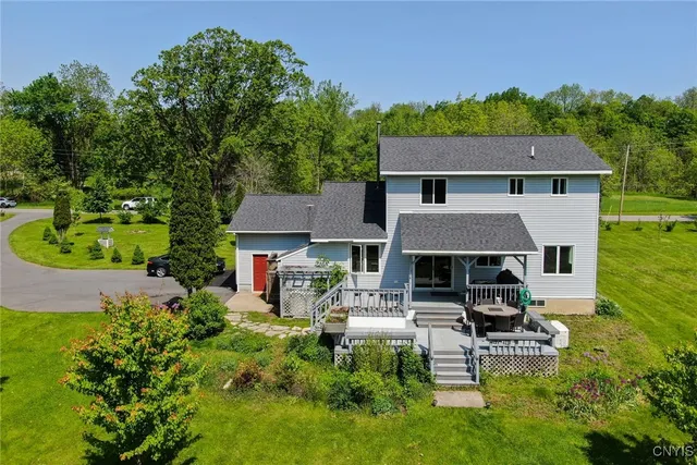 $364,900 | 131 Pleasant Valley Road, Hammond, NY 13646