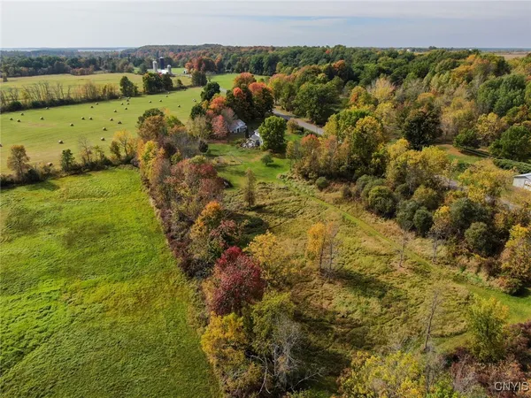 $364,900 | 131 Pleasant Valley Road, Hammond, NY 13646