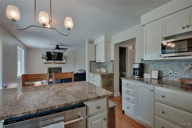 $364,900 | 131 Pleasant Valley Road, Hammond, NY 13646