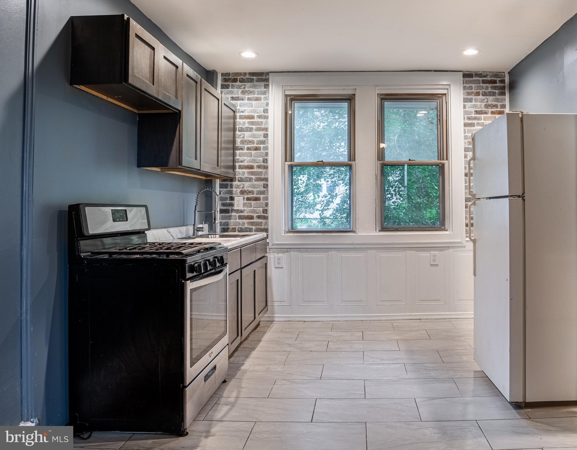 6328 North Gratz Street Philadelphia, PA 19141 - Photo 3 of 29 Gallery Image 3