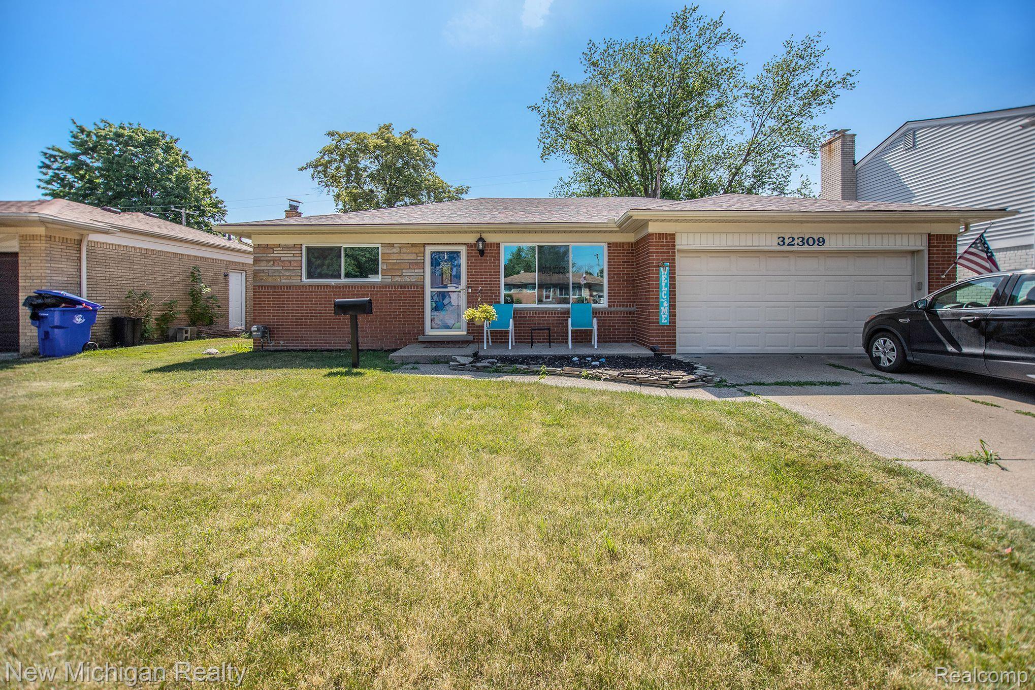 32309 Kelly Road Fraser, MI 48026 - Photo 1 of 21 Gallery Image 1