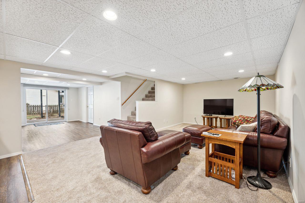 1209 Beaver Creek Road Chesterfield, MO 63017 - Photo 14 of 20 Gallery Image 14