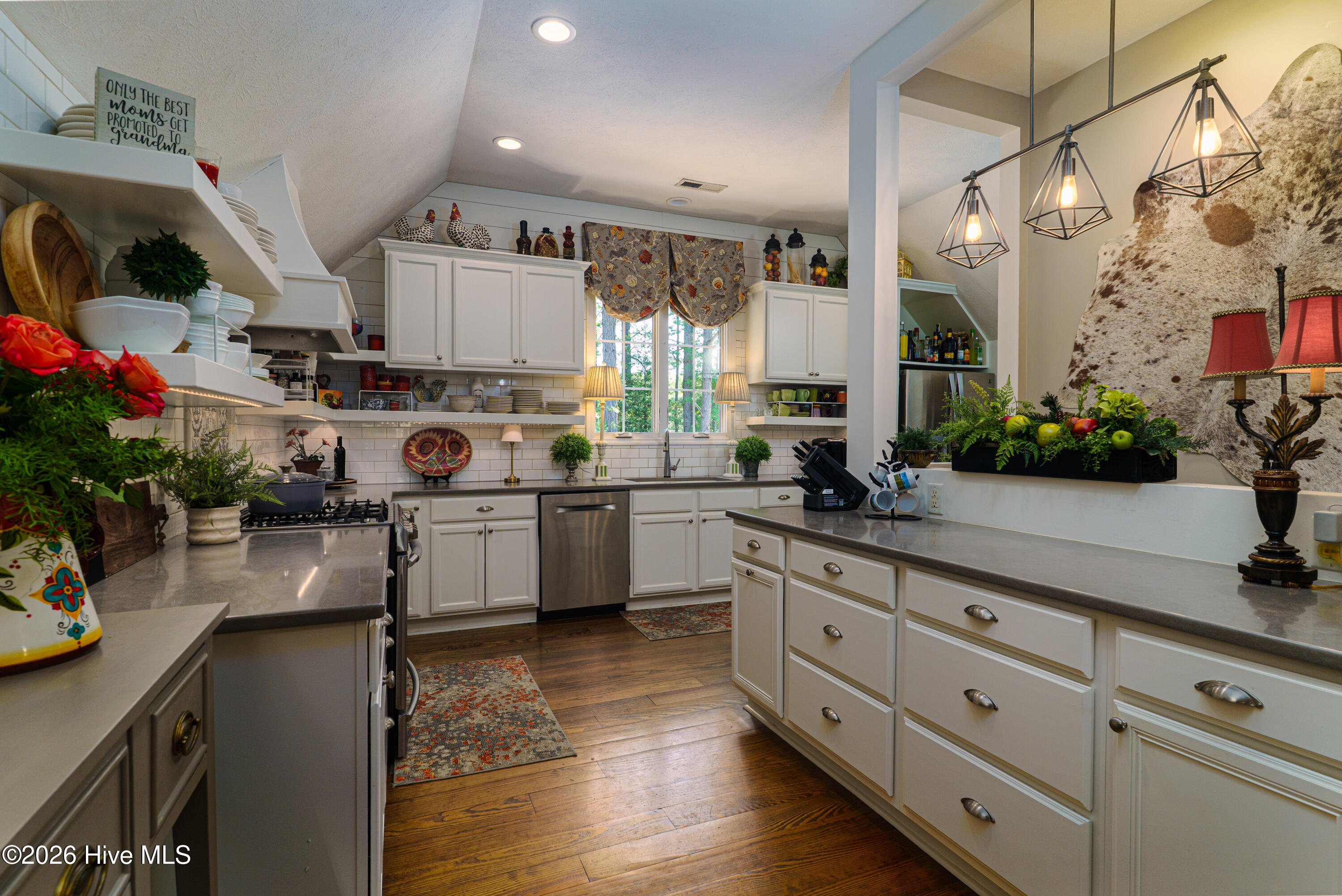 644 Bracken Hill Road Cameron, NC 28326 - Photo 20 of 95 Bracken hill INT-36