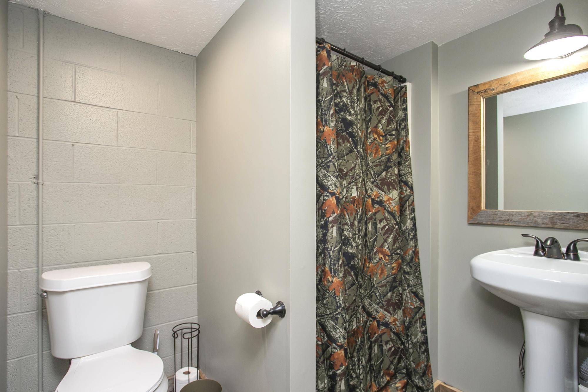 1043 Shelton Road Charlotte, TN 37036 - Photo 47 of 71