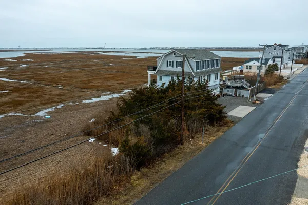 $250,000 | 658 Avalon, Avalon, NJ 08202