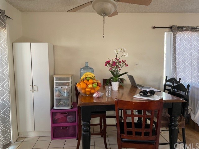 541 Oak Tree Place Escondido, CA 92027 - Photo 3 of 9