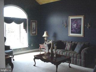1153 South Lefever Drive Lititz, PA 17543 - Photo 3 of 13 Gallery Image 3