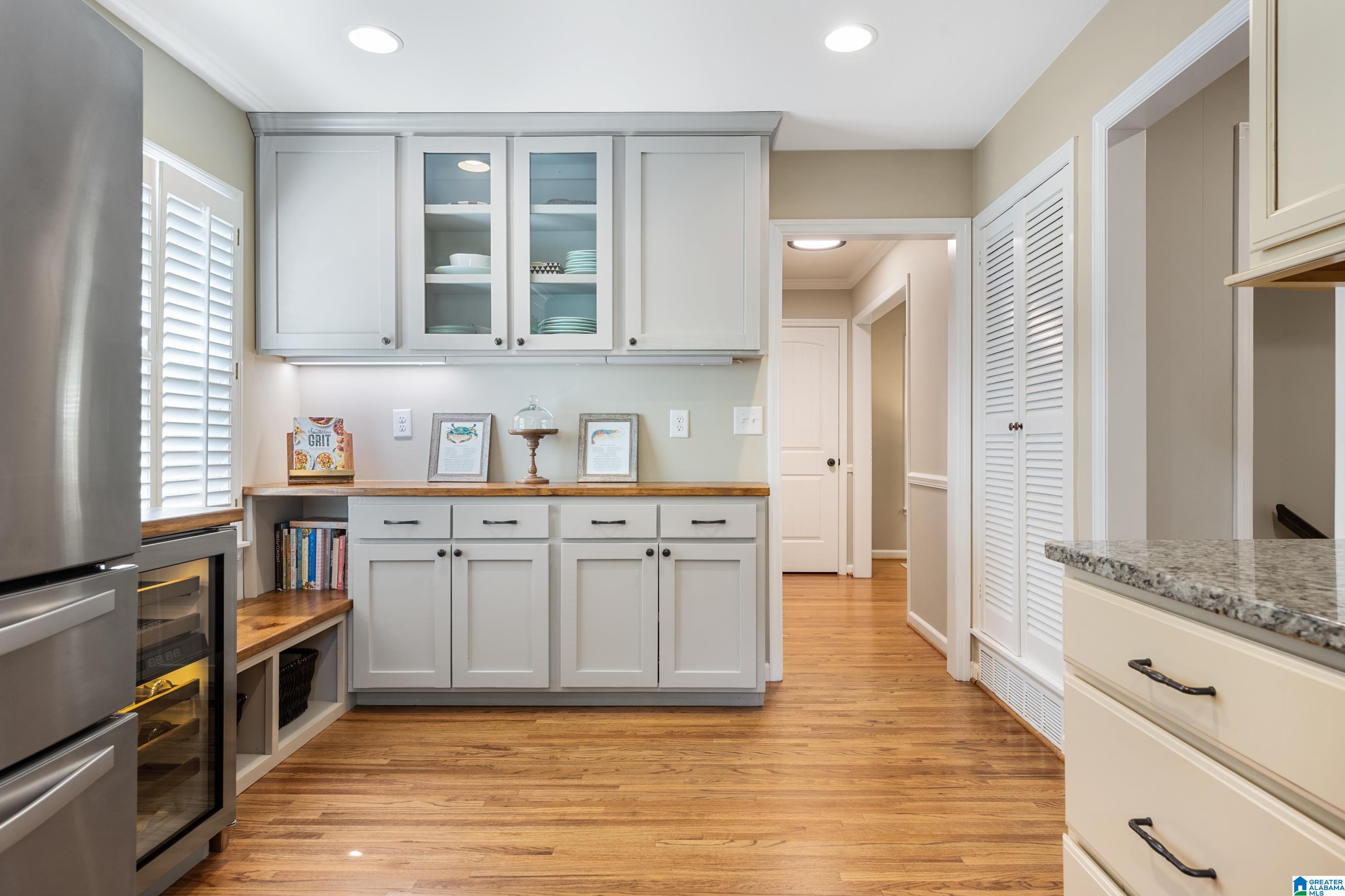 3653 Crestside Road Birmingham, AL 35223 - Photo 11 of 47