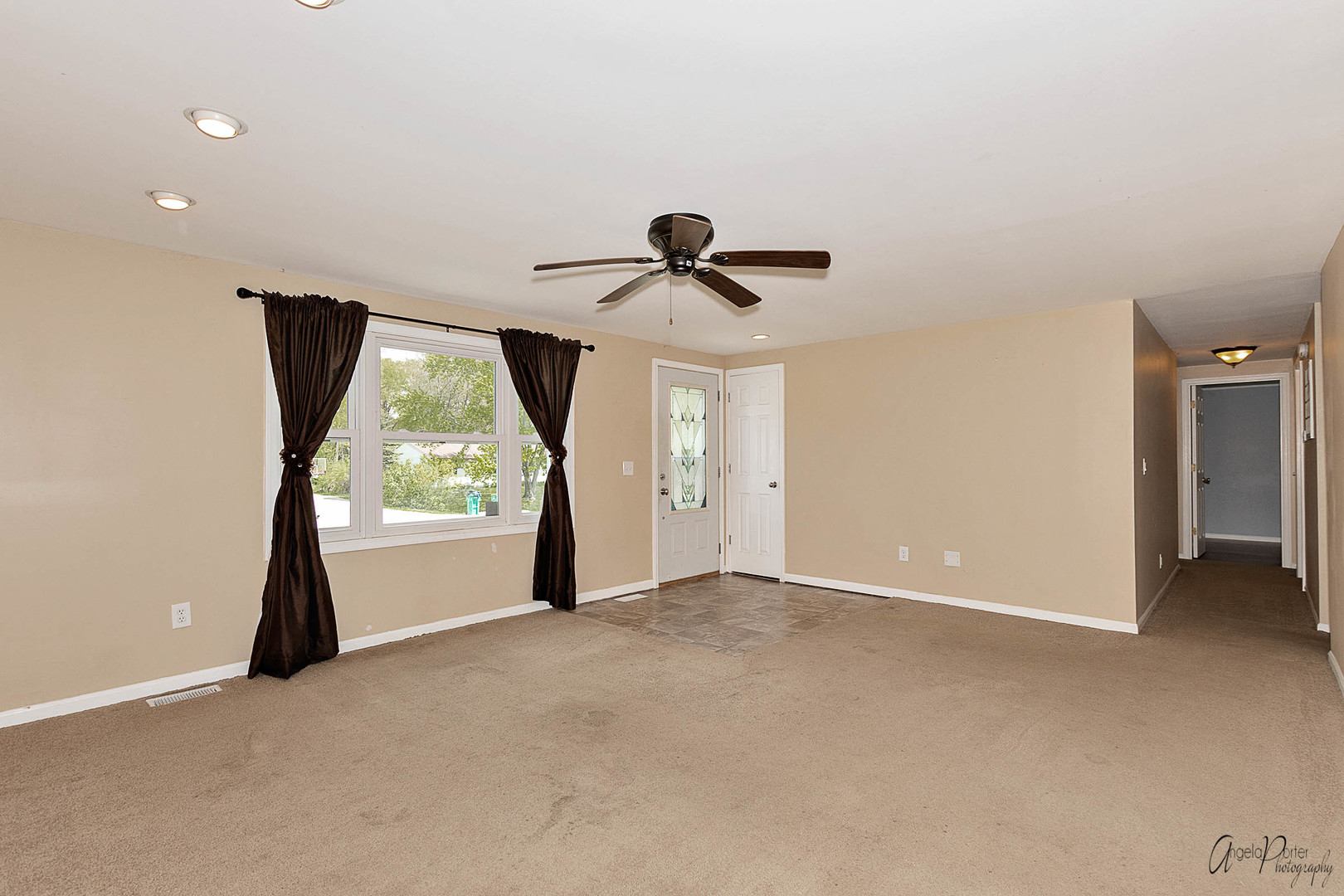 3705 Buchanan Road Johnsburg, IL 60051 - Photo 3 of 26 Gallery Image 3