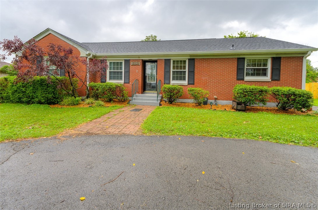 1352 Slate Run Road New Albany, IN 47150 - Photo 24 of 26