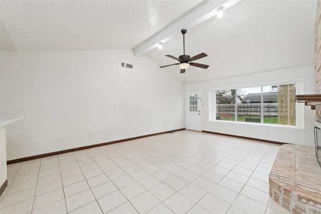 $1,800 | 10410 Rancho Bernardo Lane, Sugar Land, TX 77498