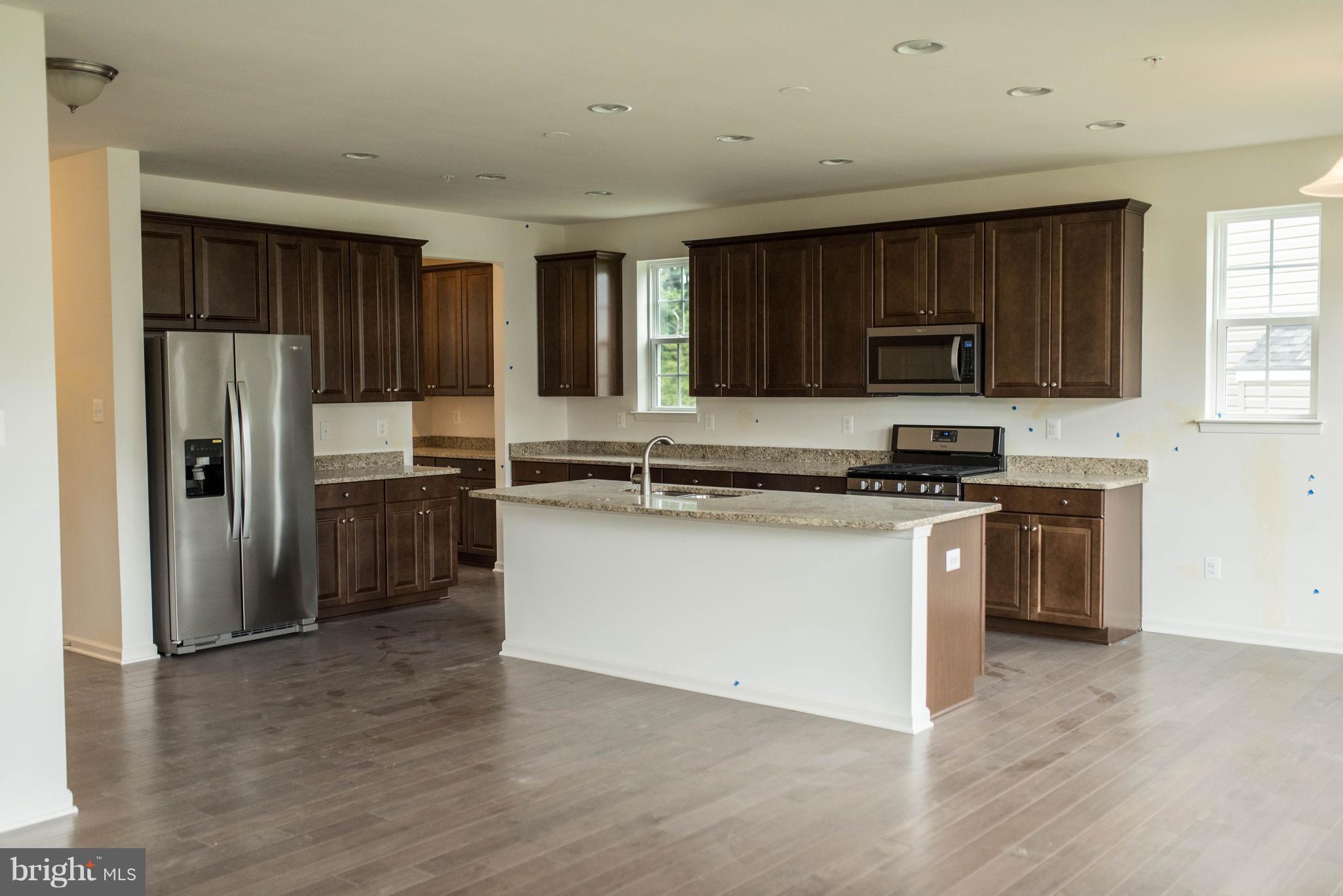 10548 Braddock Run Road Middle River, MD 21220 - Photo 3 of 14 Kitchen