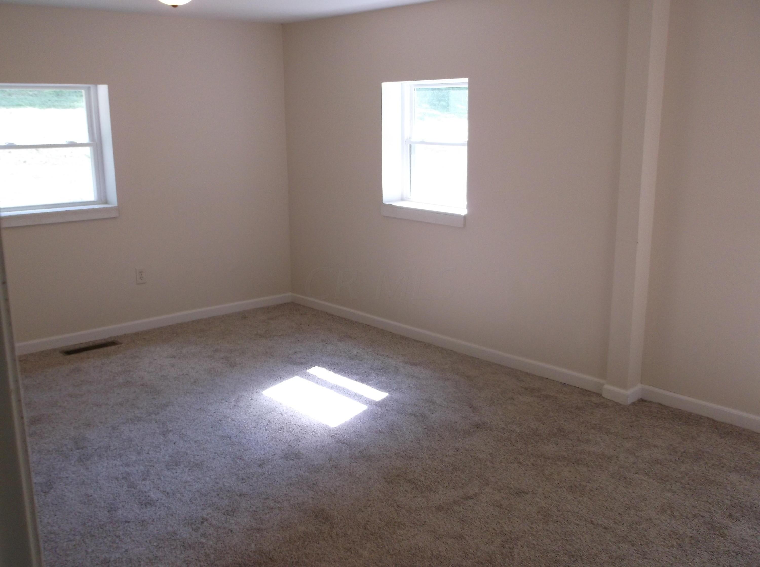 84 Seymour Road Chillicothe, OH 45601 - Photo 6 of 17