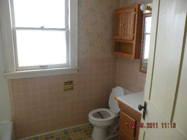 1301 South Main Street Rochester, IN 46975 - Photo 8 of 13 Gallery Image 8