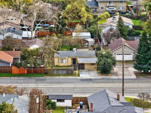 $384,000 | 3932 Whitney Avenue, Sacramento, CA 95821